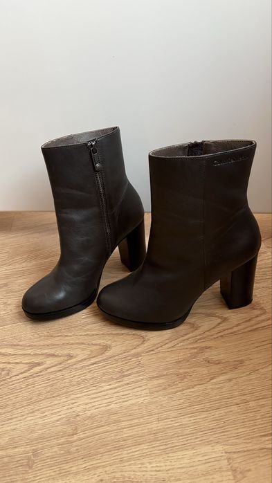 НОВИ боти Calvin Klein Brynn шоколадови