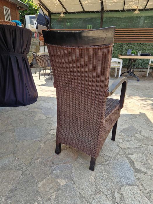 столове от естесвен ратан