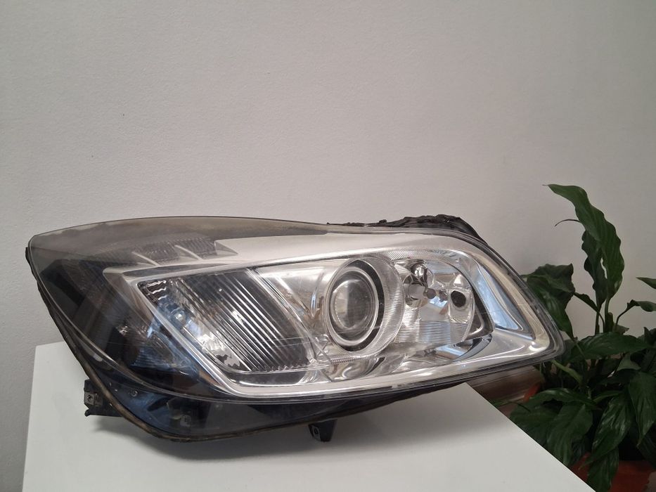 Vand faruri opel insignia