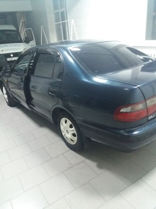 Продам Тайота Карина "Е"