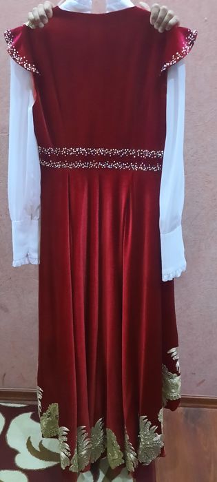 Vicherniy koʻylaklar