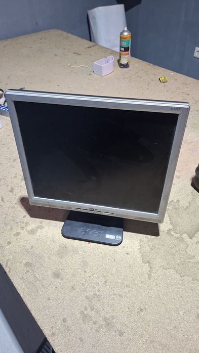 Acer led manitor 17lik