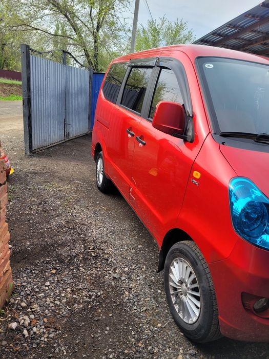 Семейная 8местная .