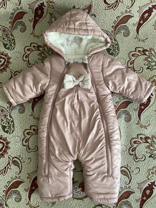 Зимний комбинезон на девочку