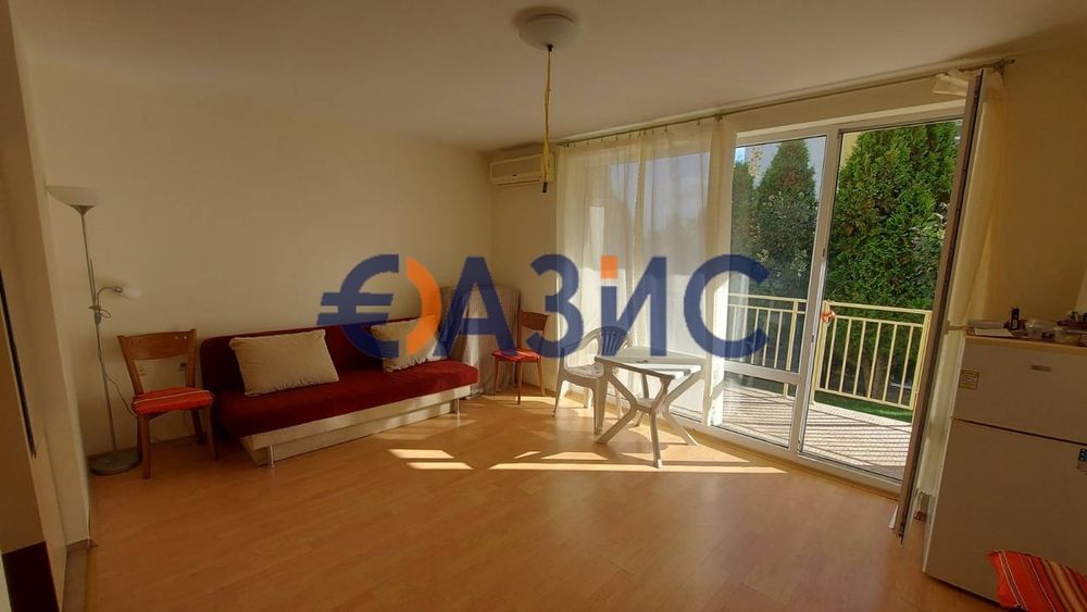 Продава се Едностаен апартамент в Свети Влас - 42 кв.м за 680 €/кв.м - Снимка #2