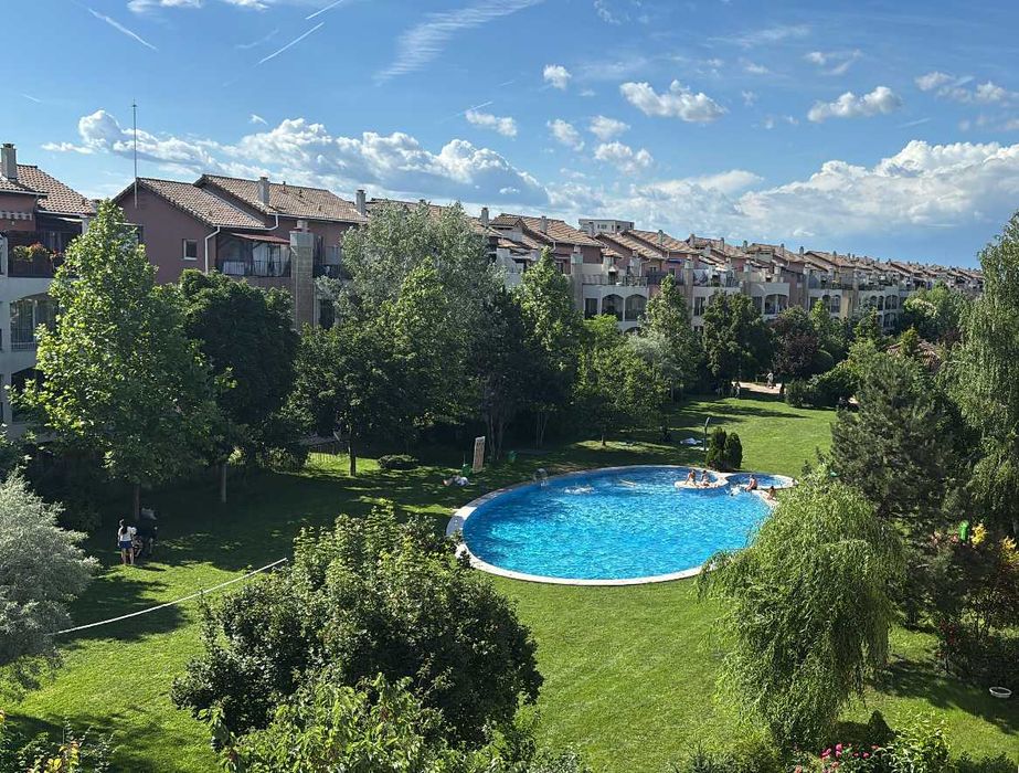Inchiriez apartament 3 camere Ibiza Sol Pipera