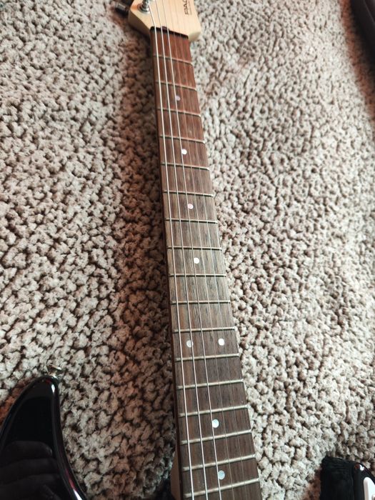 Yamaha 112J Electric Guitar