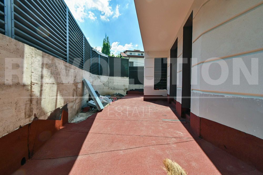 Продава се Двустаен апартамент в София, Бояна - 91 кв.м за 1500 €/кв.м - Снимка #12