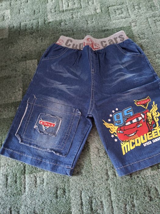 Продам детские вещи