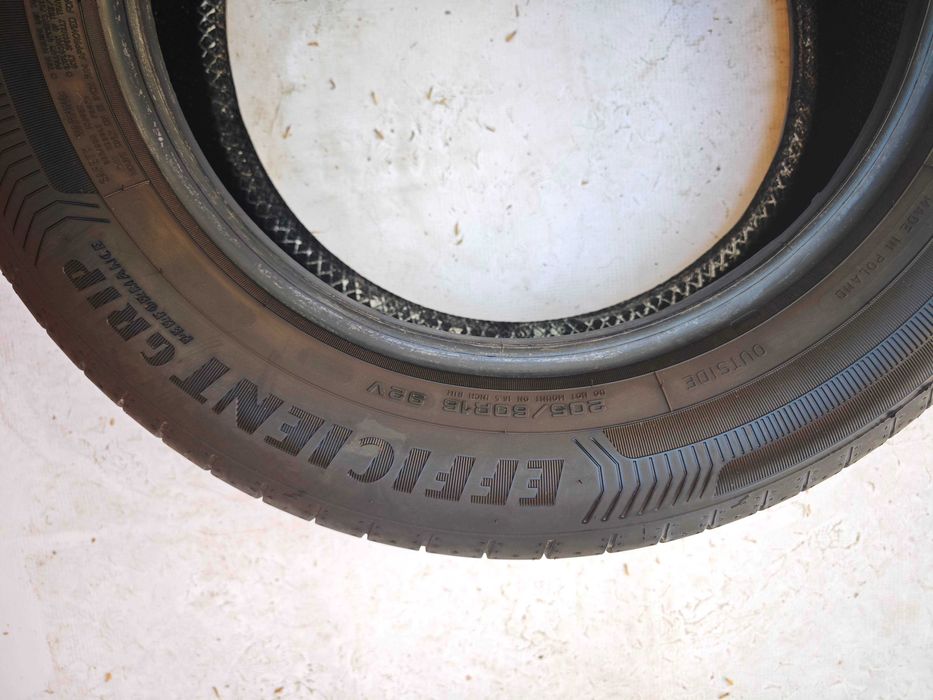 Anvelope 205/60/16 an 2022 vara GOODYEAR Efficient Grip Performance