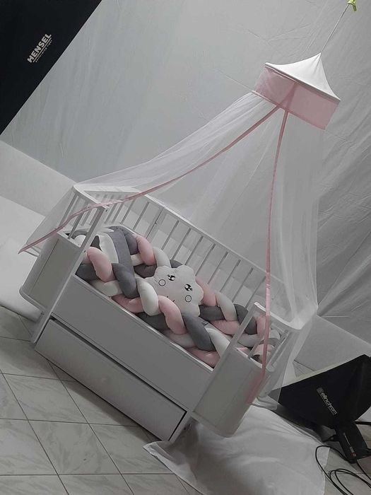 Разстегателно легло ново