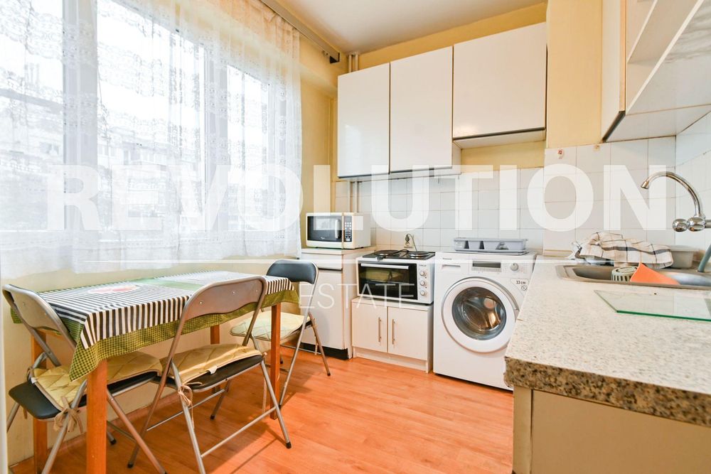 Дава се под наем Едностаен апартамент в София, Люлин 6 - 45 кв.м за 430 € - Снимка #3