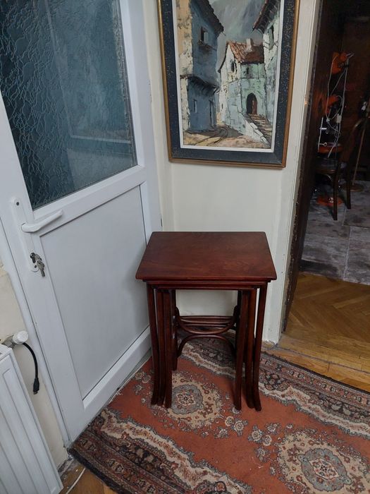 Set măsuțe Thonet an 1900
