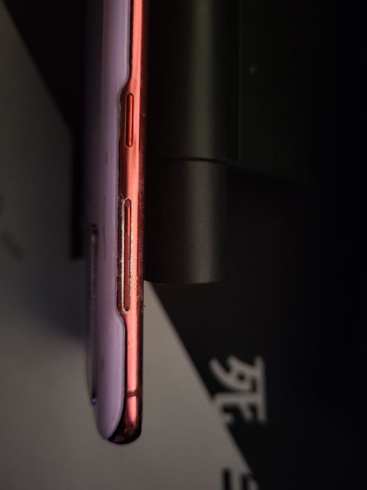 Samsung S20 FE Продам