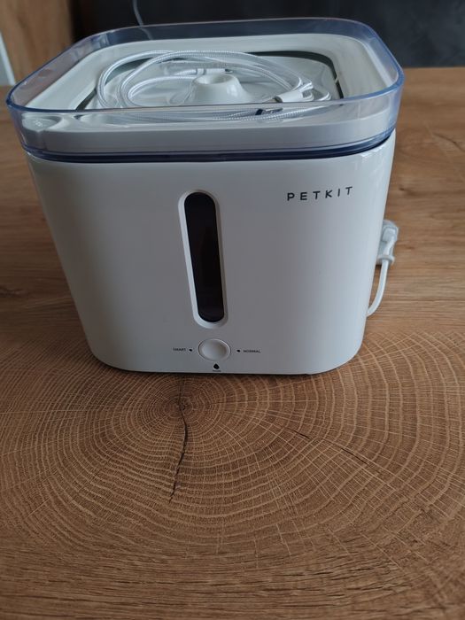 Фонтан - поилка за животни