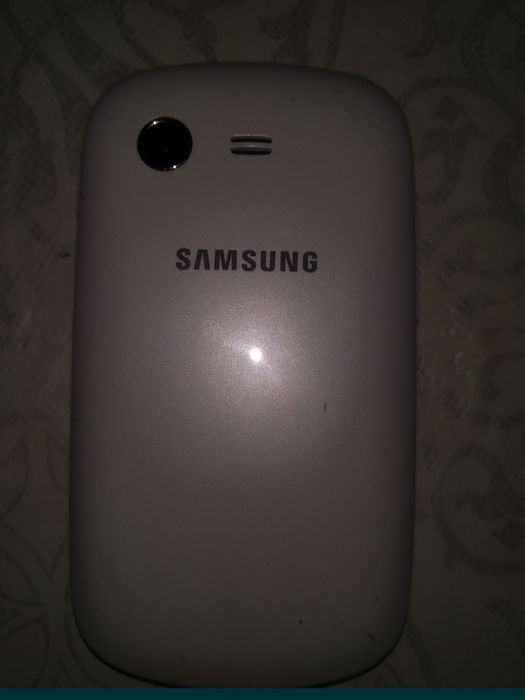 Продам телефон Самсунг