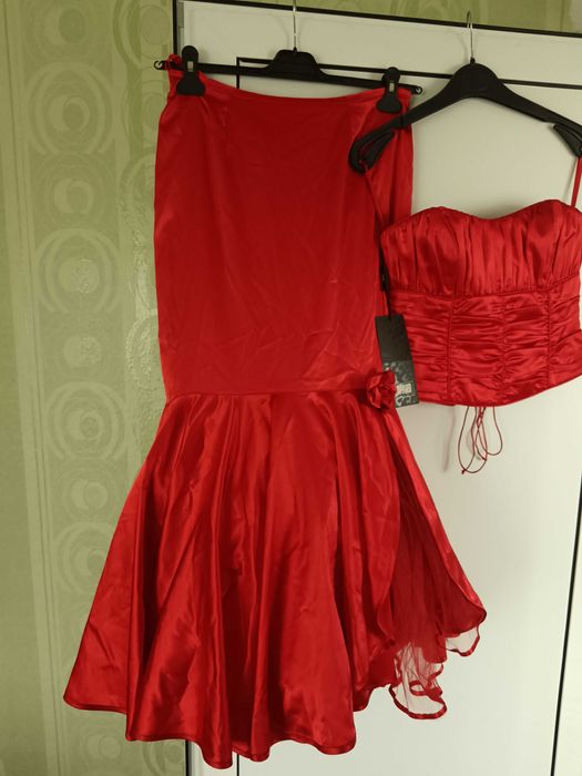 Официални рокли за бал