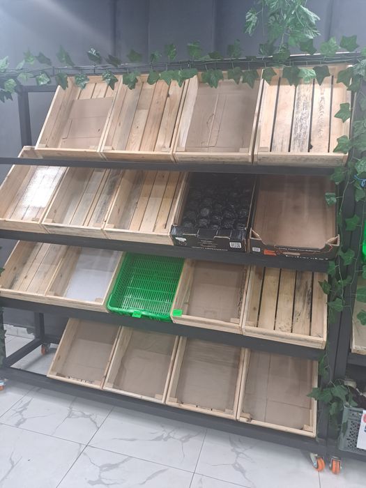 витрина для фруктов