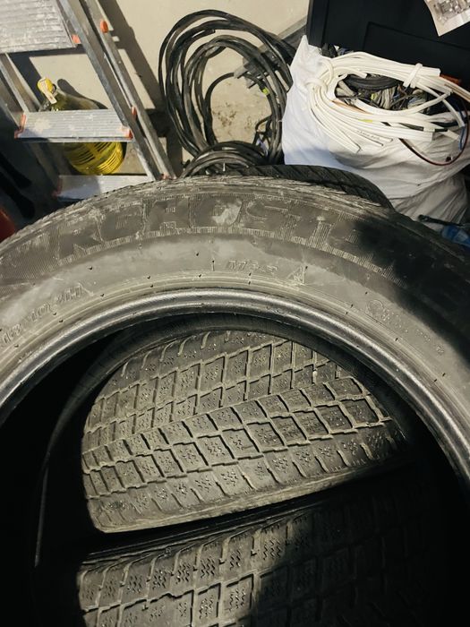 Зимни гуми за джип