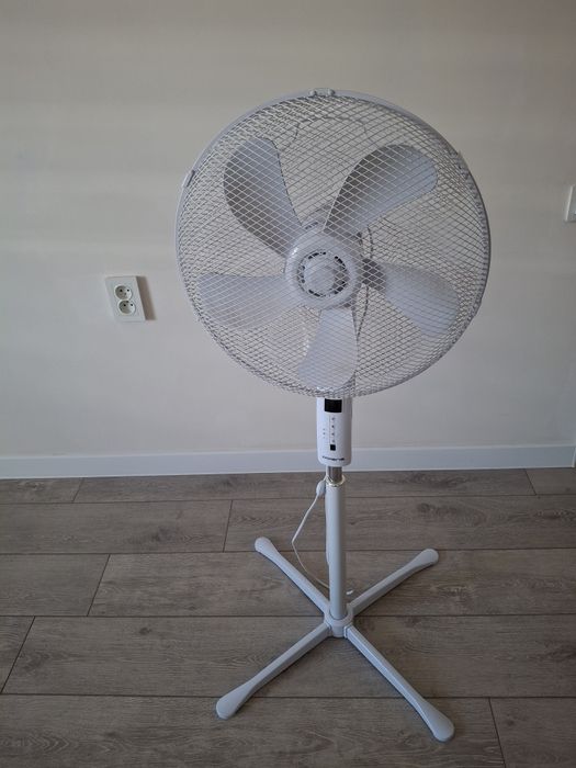 Вентилятор с дистанционным управлением