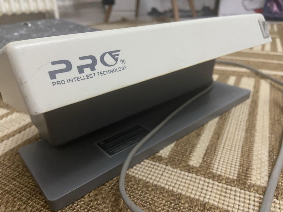 Детектор проверки валют