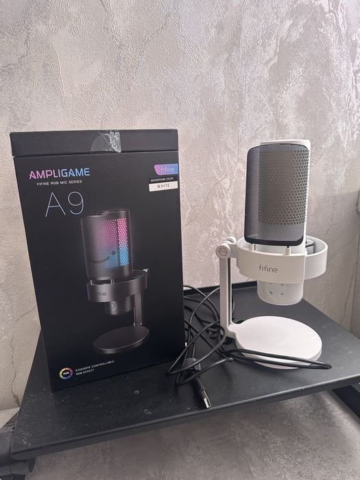 Микрофон Fifine Ampligame A9 White | Почти новый, полный комплект