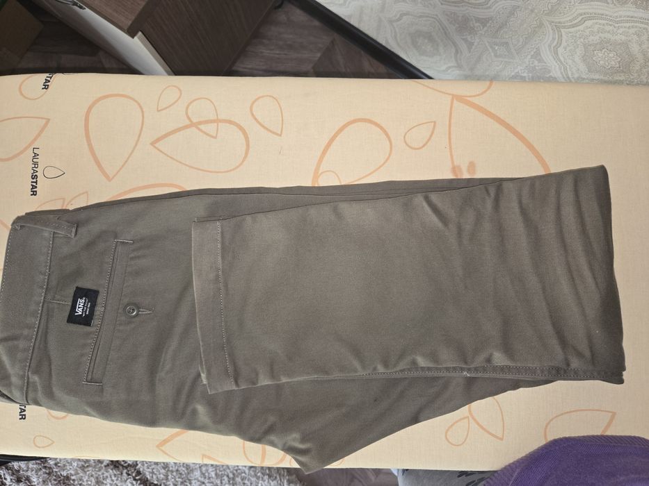 Продам брюки на подростка VANS