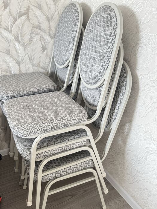 Стулья для гостинной  прочные