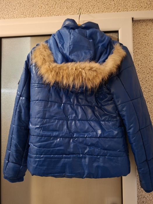 Леко ватирано яке