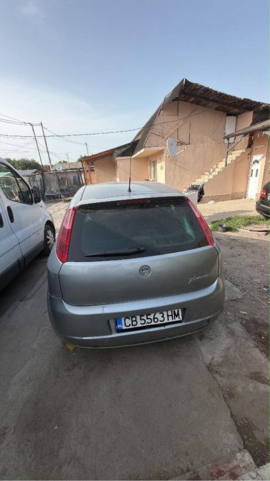 Fiat Punto grande 1.4 75 коня