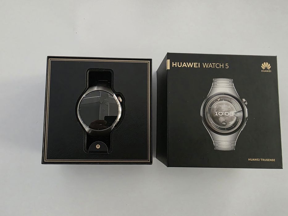 Huawei watch 5 ,46 mm Titanium