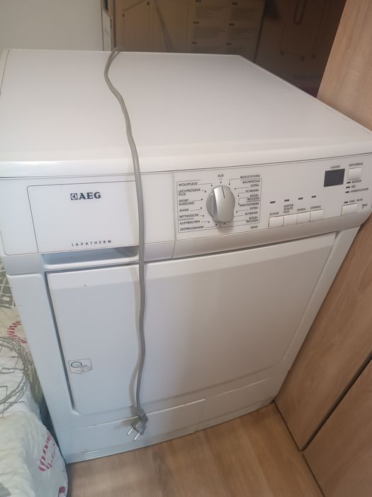 Сушилня за дрехи AEG 7кг.