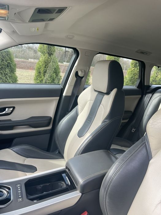 Range Rover Evoque 2.2 SD4 190hp