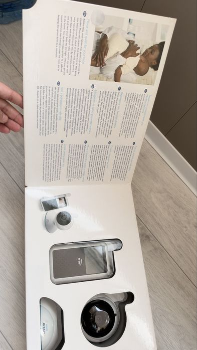 Видеоняня Philips Avent SCD600
