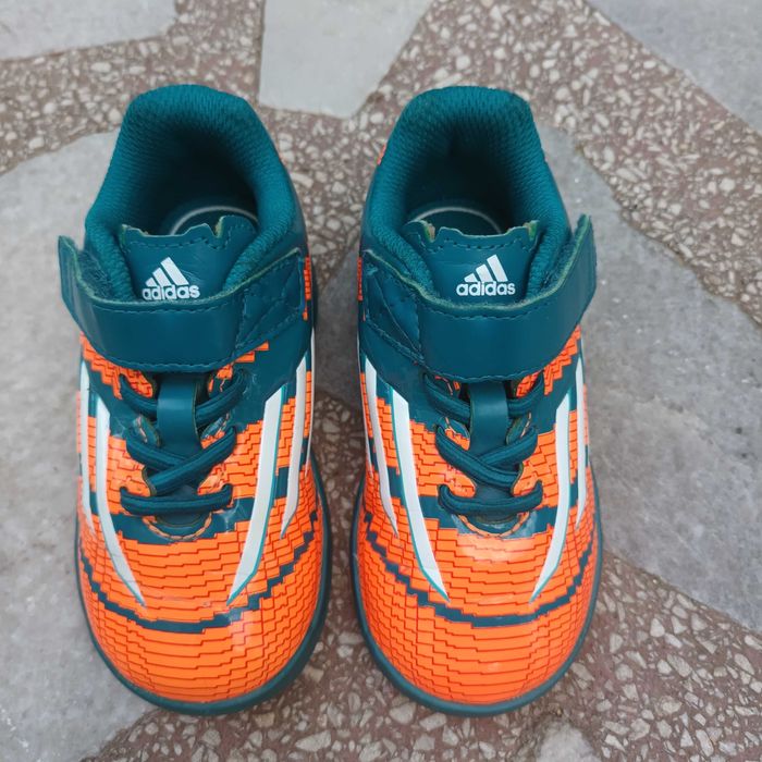 Детски Adidas маратонки