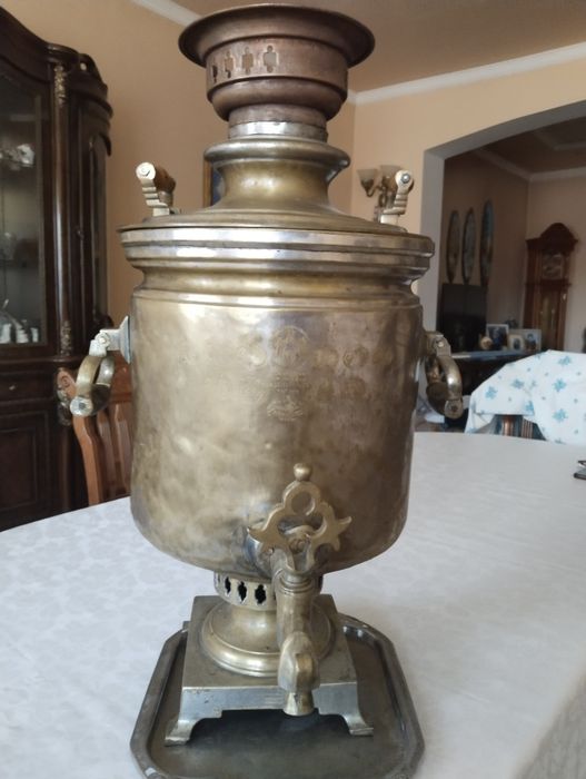 Продам самовар дровяной на 10 литров. 1899г