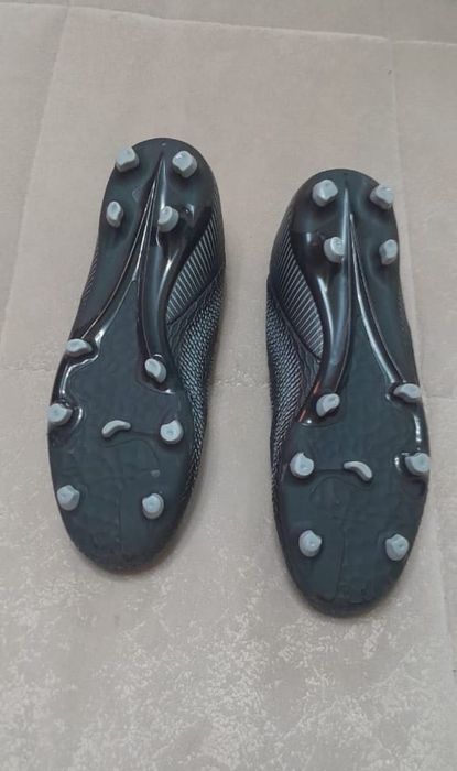 Футбольные бутсы на мальчика