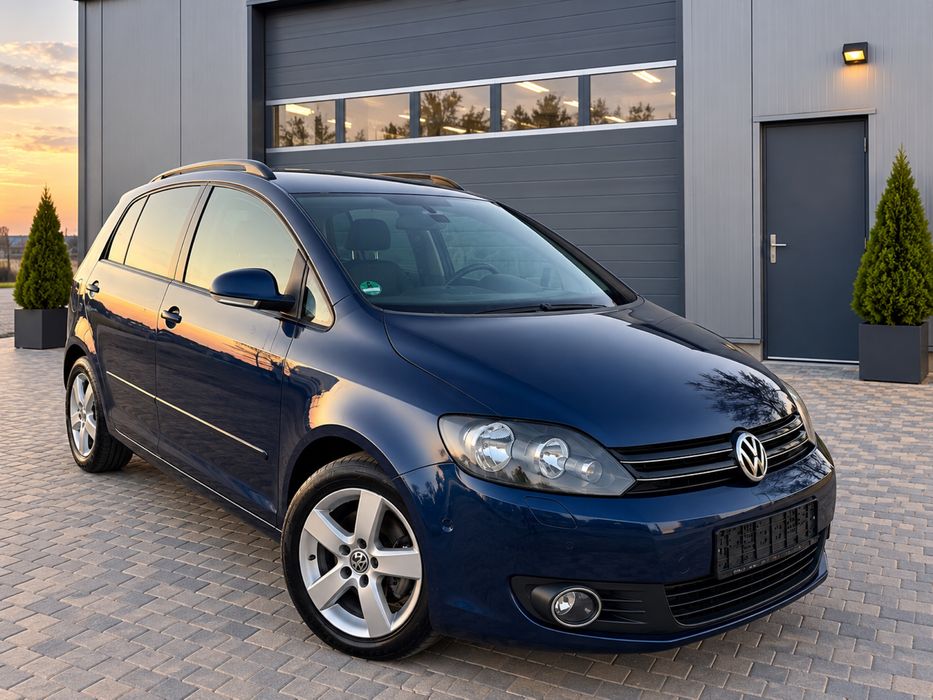 VOLKSWAGEN Golf 2011 — imagine 2