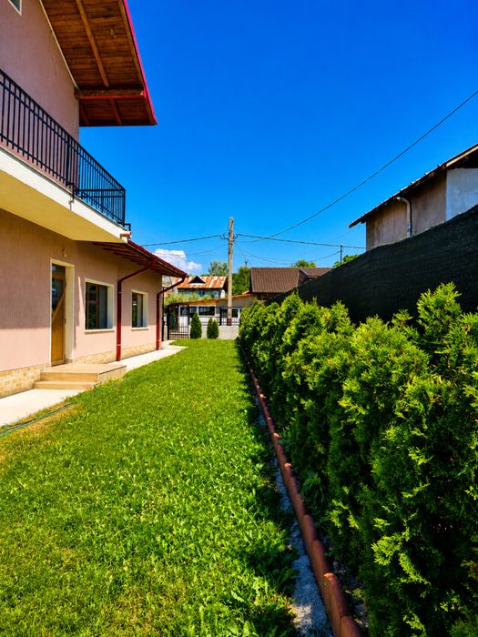 Casă P+E de vânzare | 227 mp utili | Teren 786 mp | Păușești-Măglași – lângă Băile Olănești