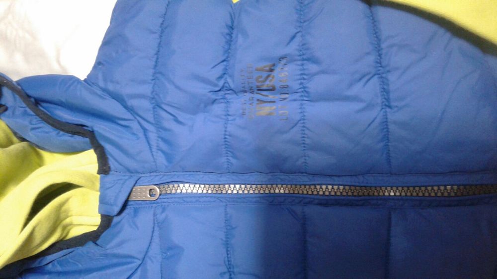 Детский жилет с толстовкой