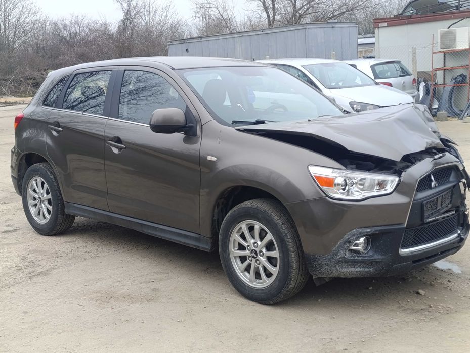 Mitsubishi ASX 1,6I / Митсубиши АСХ - на части