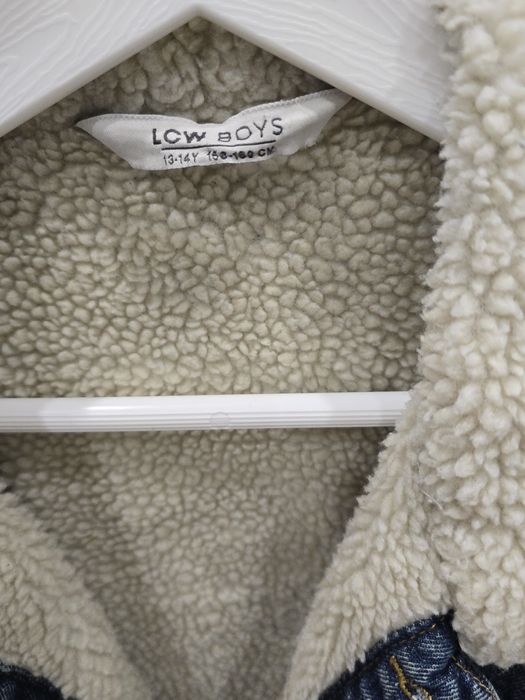 Джинсовая куртка для мальчика