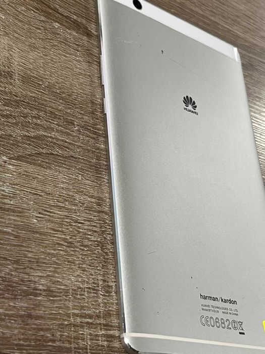 Таблет Huawei MediaPad M3 8.4