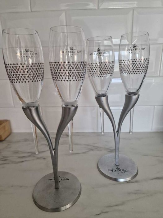 Moet & Chandon Champagne чаши с поставка
