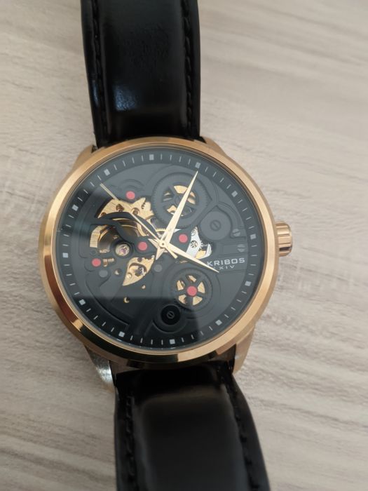 Автоматичен часовник Акрибос