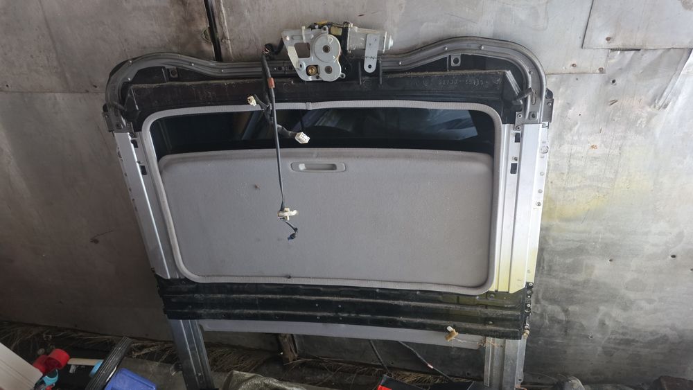 Продам дверь  ТОЙОТА КАМРИ-20