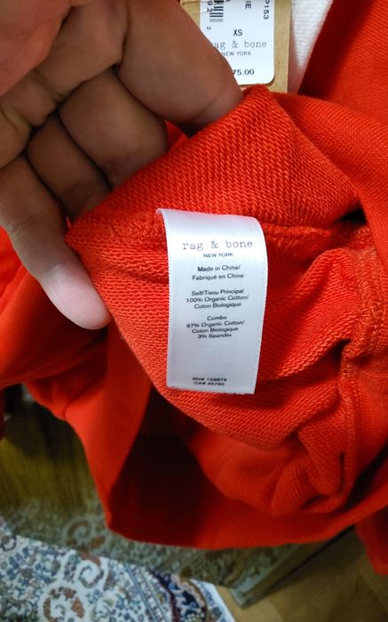 Продам блузки и худи