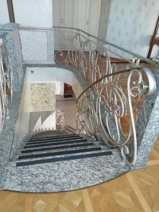 Сдам в аренду квартиру под офис