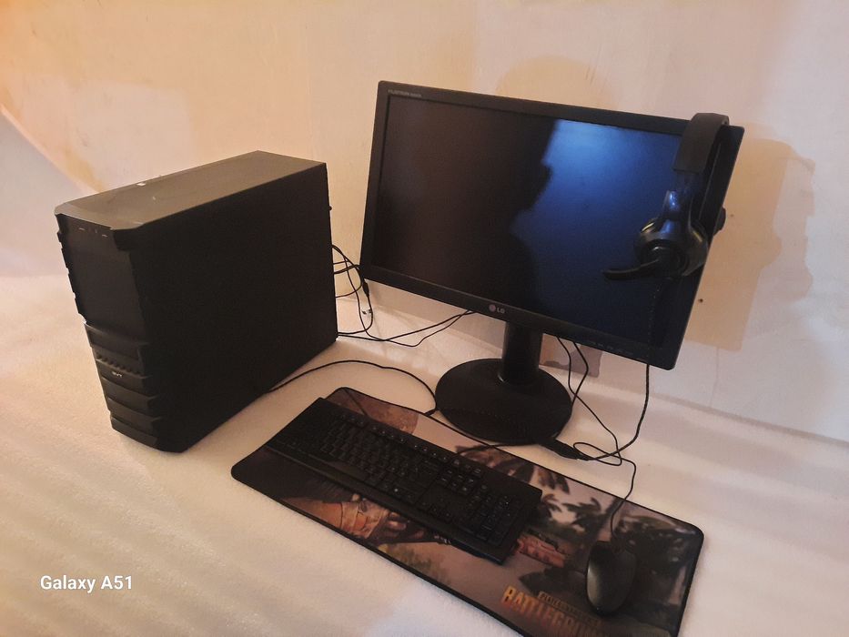 Kampuyter igravo‘y