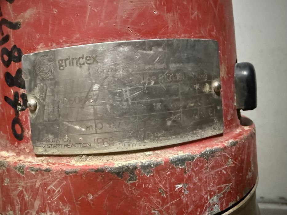 Pompa sumersibila  profesionala .